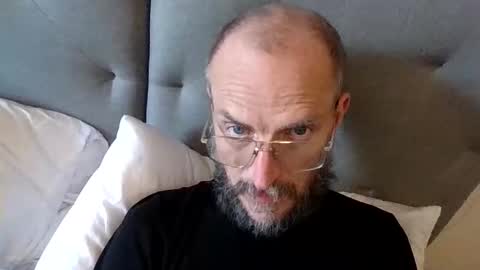 basiccamguy online show from 10-10-25, 01:10