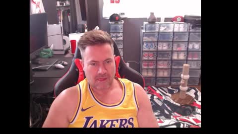 Snapshot of basketballjerseygang chatting on 11-24-25, 07:02 Jordan online show from 11-24-25, 07:02