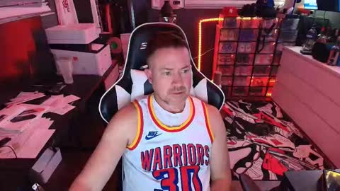 Snapshot of basketballjerseygang chatting on 03-01-26, 04:58 Jordan online show from 03-01-26, 04:58