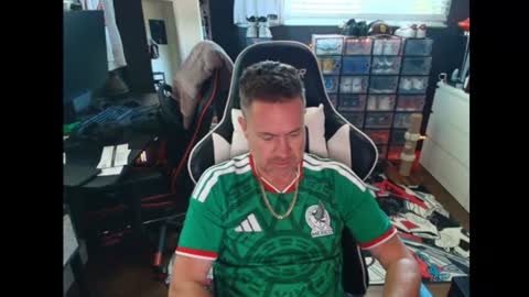Snapshot of basketballjerseygang chatting on 07-19-26, 05:38 Jordan online show from 07-19-26, 05:38