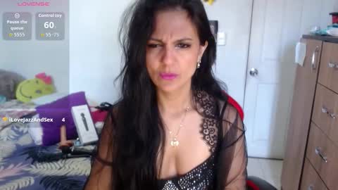 Besma online show from 03-07-26, 01:41