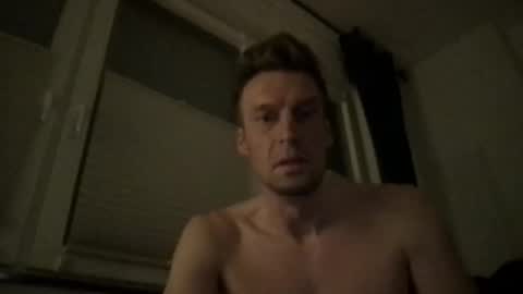 Snapshot of basst23 chatting on 03-06-25, 04:41 basst23 online show from 03-06-25, 04:41