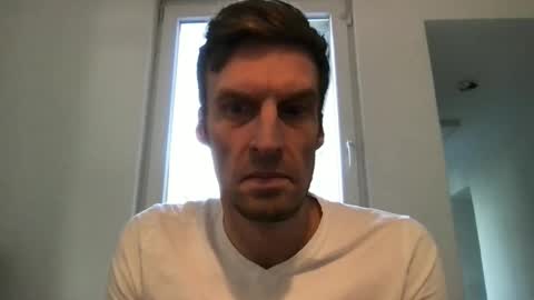 Snapshot of basst23 chatting on 01-19-26, 10:19 basst23 online show from 01-19-26, 10:19