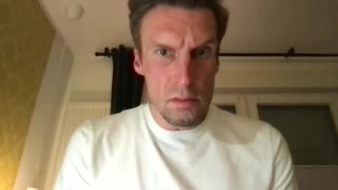 Snapshot of basst23 chatting on 03-06-26, 09:55 basst23 online show from 03-06-26, 09:55