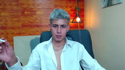 Snapshot of bastiaan_28 chatting on 12-18-24, 03:04 Bastian online show from 12-18-24, 03:04