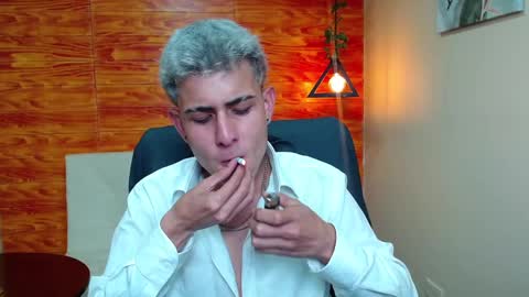 Snapshot of bastiaan_28 chatting on 12-18-24, 06:10 Bastian online show from 12-18-24, 06:10