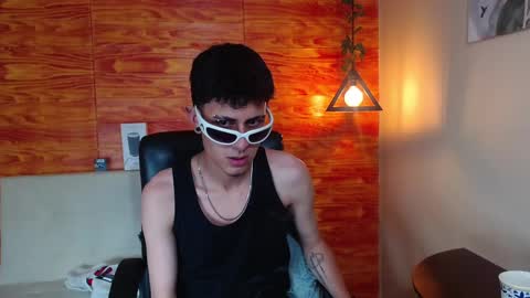 Snapshot of bastiaan_28 chatting on 02-09-25, 09:16 Bastian online show from 02-09-25, 09:16