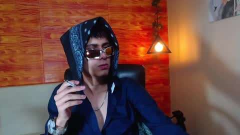 Snapshot of bastiaan_28 chatting on 02-18-25, 03:53 Bastian online show from 02-18-25, 03:53