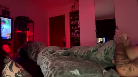 Snapshot of bastone66 chatting on 11-21-25, 01:26 bastone66 online show from 11-21-25, 01:26