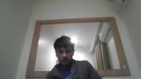 Snapshot of baybeeboi4u2 chatting on 01-13-26, 05:40 Neel online show from 01-13-26, 05:40