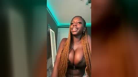 Snapshot of baylee_nicole18 chatting on 06-14-26, 02:35 baylee_nicole18 online show from 06-14-26, 02:35