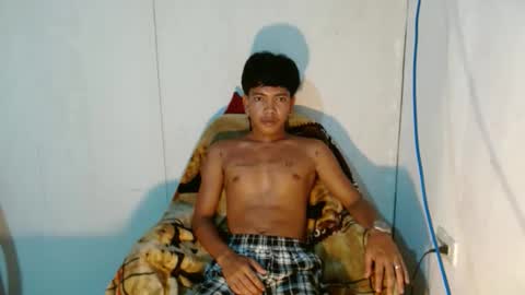 Snapshot of bb_johs07 chatting on 04-09-26, 04:01 josh online show from 04-09-26, 04:01