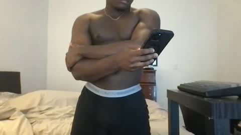 Snapshot of bballer_2002 chatting on 09-24-25, 11:19 bballer_2002 online show from 09-24-25, 11:19