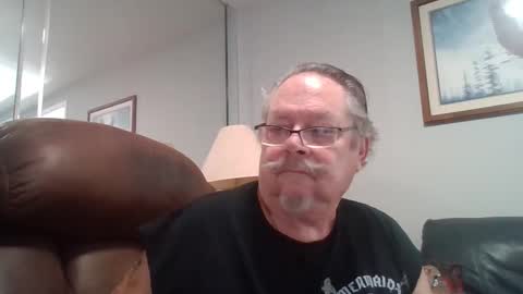 Single Grandpa in Florida. Love to C2C and have Fun Privately online show from 01-08-26, 06:32