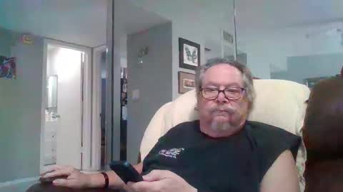 Single Grandpa in Florida. Love to C2C and have Fun Privately online show from 01-12-26, 04:34
