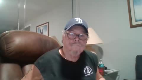 Single Grandpa in Florida. Love to C2C and have Fun Privately online show from 05-28-26, 03:53