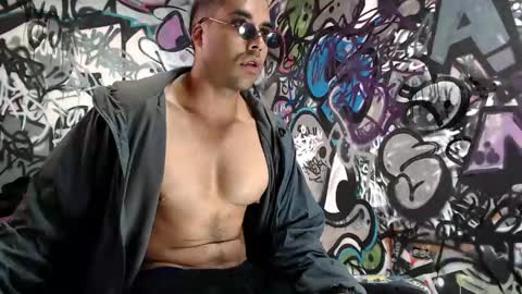 Snapshot of bbc_monster1 chatting on 01-26-25, 09:40 Justin online show from 01-26-25, 09:40