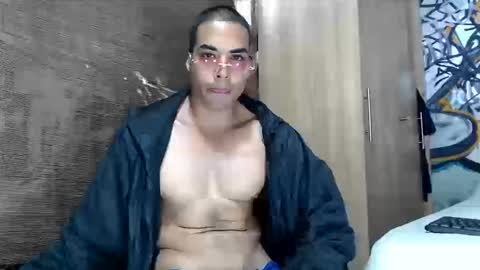 Snapshot of bbc_monster1 chatting on 09-23-25, 05:05 Justin online show from 09-23-25, 05:05