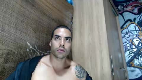 Snapshot of bbc_monster1 chatting on 10-16-25, 11:17 Justin online show from 10-16-25, 11:17