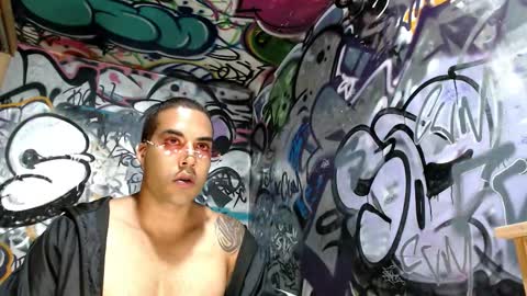 Snapshot of bbc_monster1 chatting on 02-06-26, 12:48 Justin online show from 02-06-26, 12:48