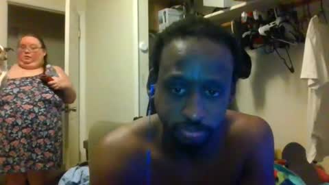 Snapshot of bbc_rocker chatting on 12-09-24, 04:23 rocker n queen online show from 12-09-24, 04:23