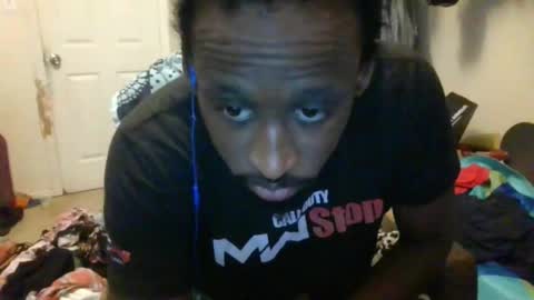 Snapshot of bbc_rocker chatting on 12-14-24, 06:09 rocker n queen online show from 12-14-24, 06:09