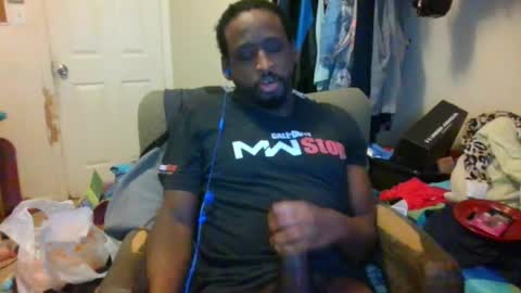 Snapshot of bbc_rocker chatting on 12-15-24, 08:47 rocker n queen online show from 12-15-24, 08:47