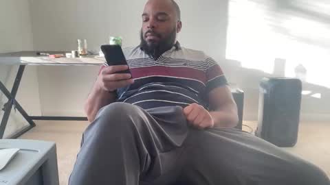 Snapshot of bbcfun44 chatting on 02-04-26, 02:23 Zaddy online show from 02-04-26, 02:23