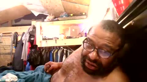 Snapshot of bbcwithahook chatting on 01-12-25, 05:24 bbcwithahook online show from 01-12-25, 05:24