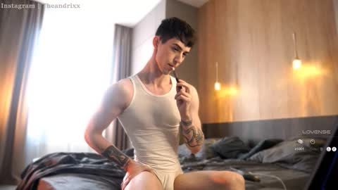 Snapshot of bbrandon_ chatting on 10-23-25, 08:35 Brandon online show from 10-23-25, 08:35