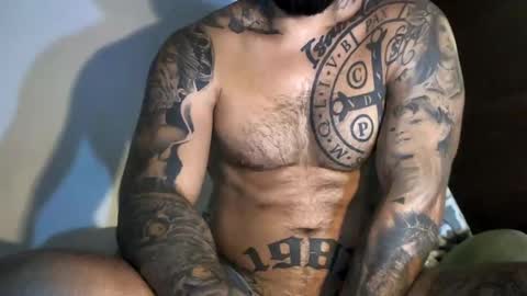 Snapshot of bby044 chatting on 02-05-25, 01:22 bby044 online show from 02-05-25, 01:22