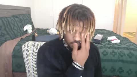 Snapshot of bby_julesss chatting on 12-19-25, 07:54 bby_julesss online show from 12-19-25, 07:54