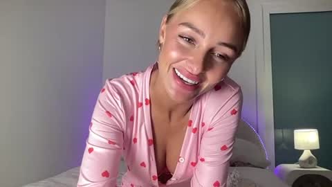Bree online show from 06-15-26, 10:45