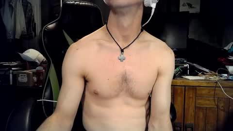 Snapshot of bchillin28 chatting on 01-13-26, 03:28 bchillin28 online show from 01-13-26, 03:28