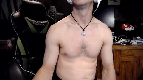 Snapshot of bchillin28 chatting on 02-19-26, 04:08 bchillin28 online show from 02-19-26, 04:08