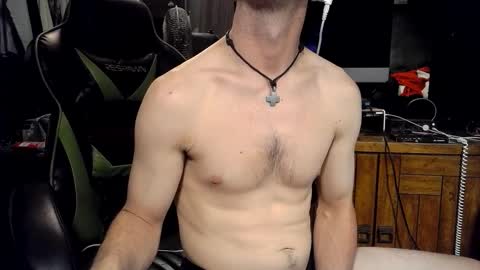 Snapshot of bchillin28 chatting on 03-27-26, 06:18 bchillin28 online show from 03-27-26, 06:18