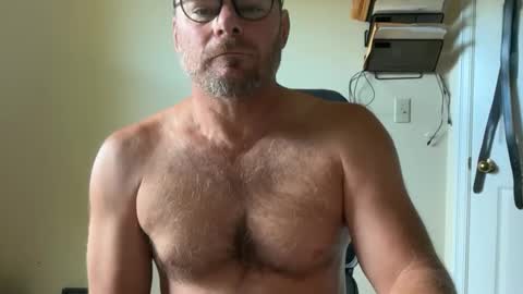 Snapshot of bcjonny chatting on 09-21-25, 04:41 BCJonny online show from 09-21-25, 04:41