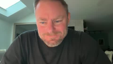 Snapshot of bcjonny chatting on 03-22-26, 02:15 BCJonny online show from 03-22-26, 02:15