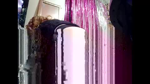 Snapshot of bdemi chatting on 10-30-25, 03:41 Bdemi online show from 10-30-25, 03:41