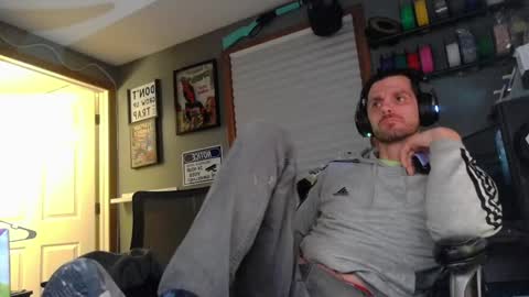 Snapshot of bdenergy99 chatting on 12-11-24, 03:35 bdenergy99 online show from 12-11-24, 03:35