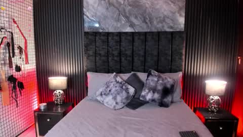 Snapshot of bdsm_doll chatting on 02-28-26, 09:10 Danna online show from 02-28-26, 09:10