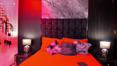 Snapshot of bdsm_doll chatting on 03-06-26, 01:24 Danna online show from 03-06-26, 01:24