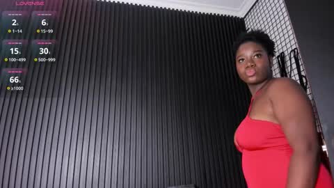 Snapshot of bdsm_ebony chatting on 03-06-26, 01:24 Tanisha online show from 03-06-26, 01:24