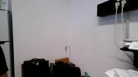 Snapshot of bdsm_s chatting on 06-23-26, 07:50 bdsm_s online show from 06-23-26, 07:50