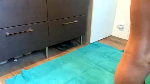 bdsm_toyboy online show from 10-04-25, 08:12