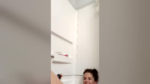 Snapshot of bdsmcutiepue chatting on 06-27-26, 01:32 bdsmcutiepue online show from 06-27-26, 01:32