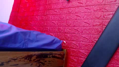 Snapshot of bdsmforever18 chatting on 11-20-25, 02:01 rever online show from 11-20-25, 02:01