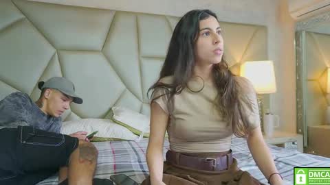 Snapshot of be_curiouss_ chatting on 03-15-26, 03:07 Helena Evan online show from 03-15-26, 03:07