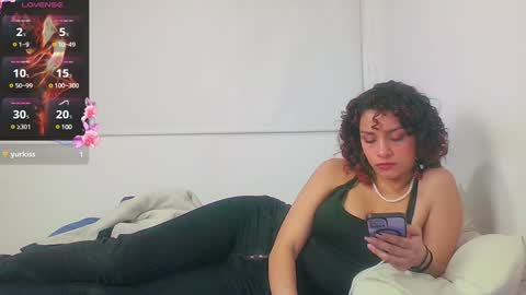 Snapshot of be_sinners chatting on 01-10-25, 02:25 Sara  Juan online show from 01-10-25, 02:25