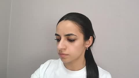 Snapshot of beabliese chatting on 04-08-26, 06:57 beabliese online show from 04-08-26, 06:57